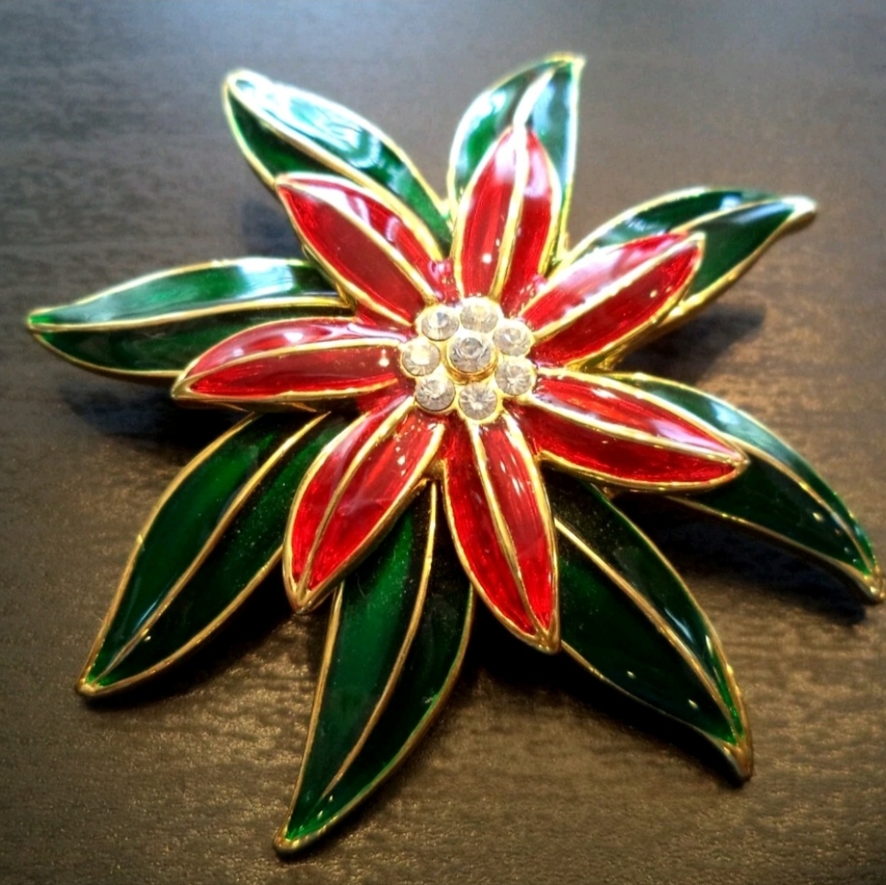 STUNNING VINTAGE ESTATE RHINESTONE ENAMELED FLOWER XMAS 2 3/8" BROOCH